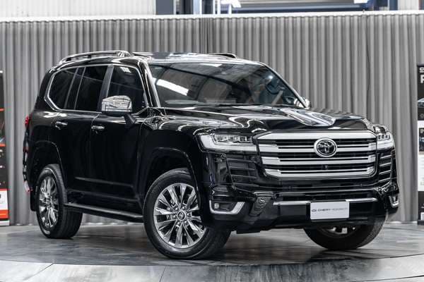 2023 Toyota Landcruiser